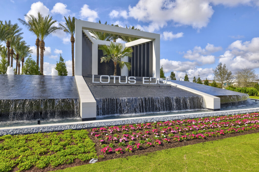 Commercial Water Feature - GOLD AWARD - LaGasse' Pools