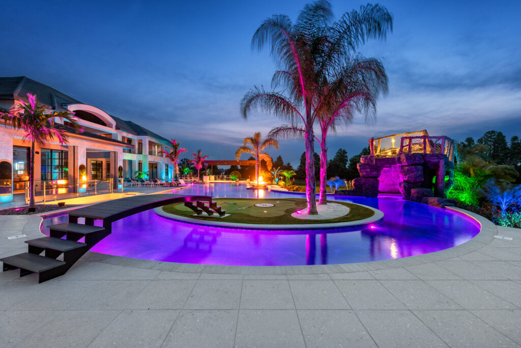 Residential Pool 501+ sq ft - BRONZE award - Natural Springs Pools & Spas