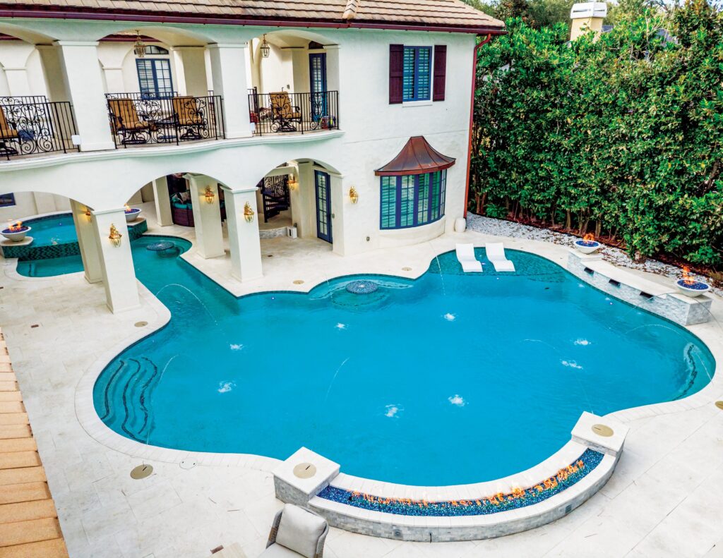 Residential Pool 501+ sq ft - SILVER award - American Pools and Spas