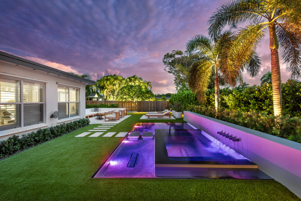 Residential Spa - SILVER award - Ike's Carter Pool Companies