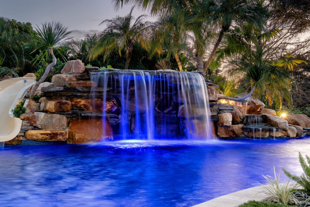 Residential Water Feature - GOLD award - Ike's Carter Pool Companies