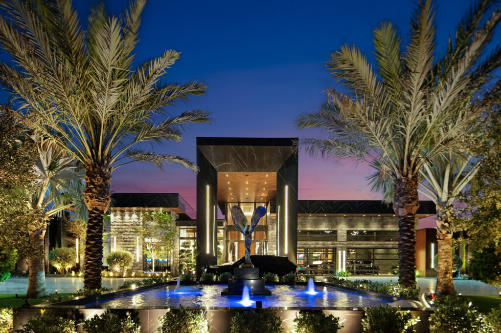 Residential Water Feature - SILVER award - Ike's Carter Pool Companies